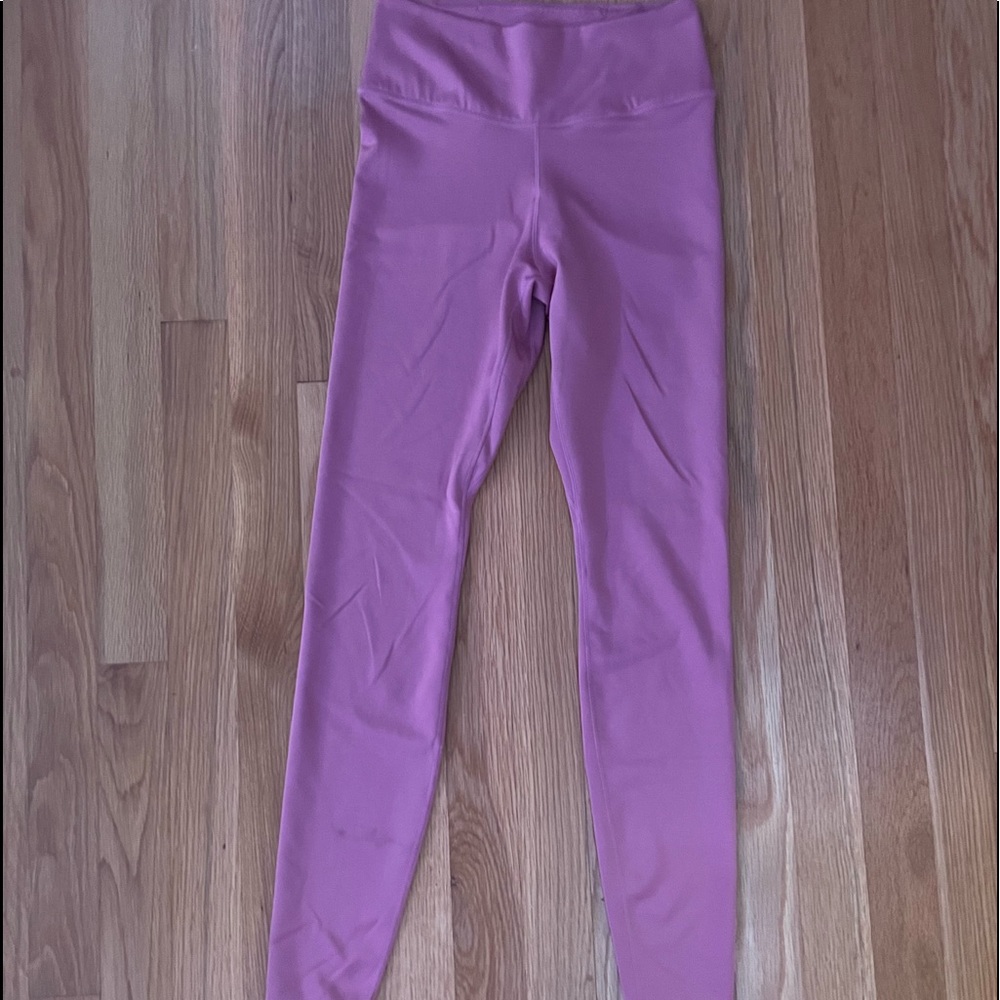 women’s pink nike dri-fit leggings
